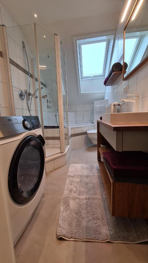 Bunter Hirsch Ferienwohnung Im Garmischer Zentrum ภายนอก รูปภาพ